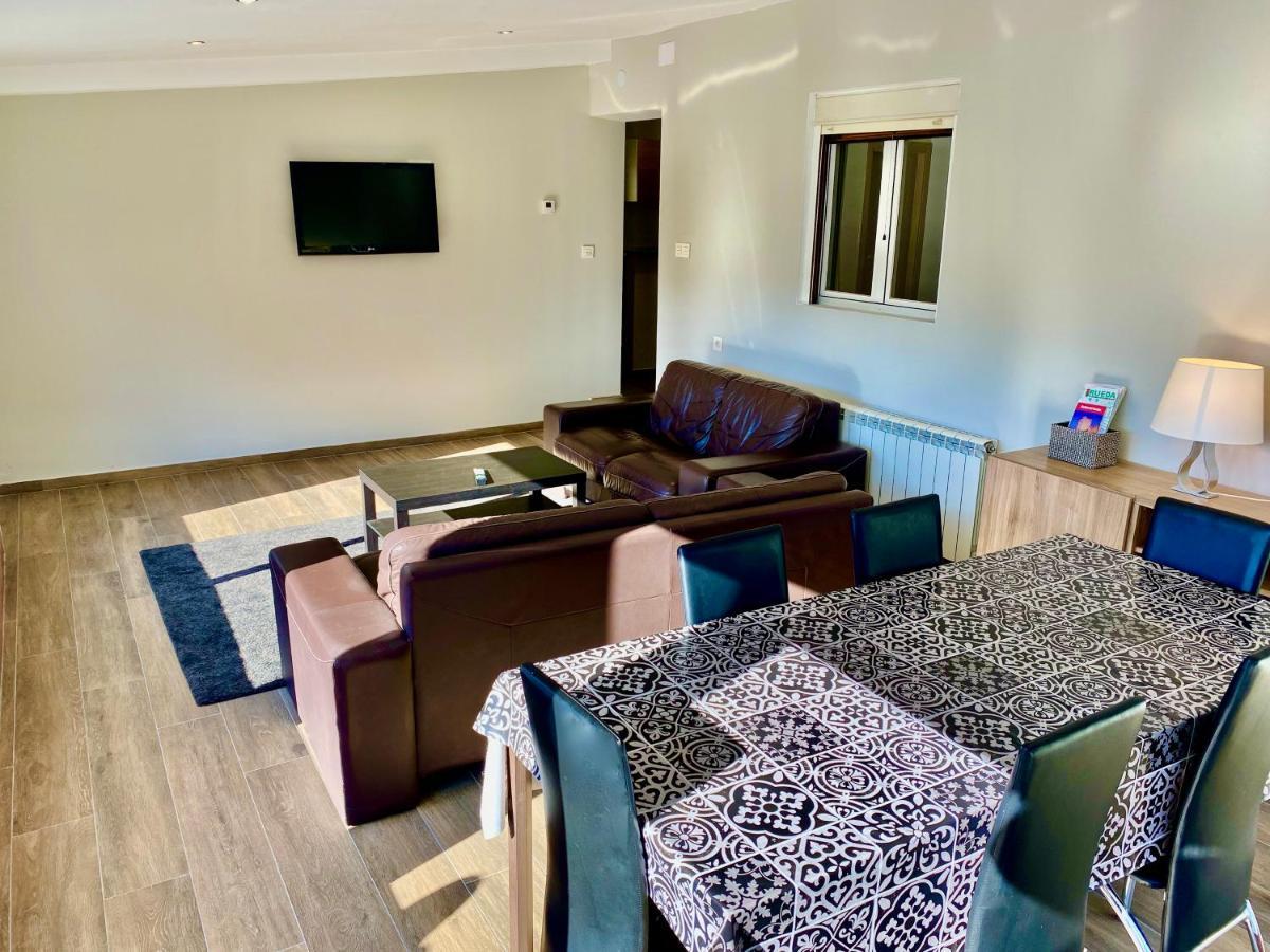 Chalet Medina Del Campo Entrepinares El Campillo  المظهر الخارجي الصورة