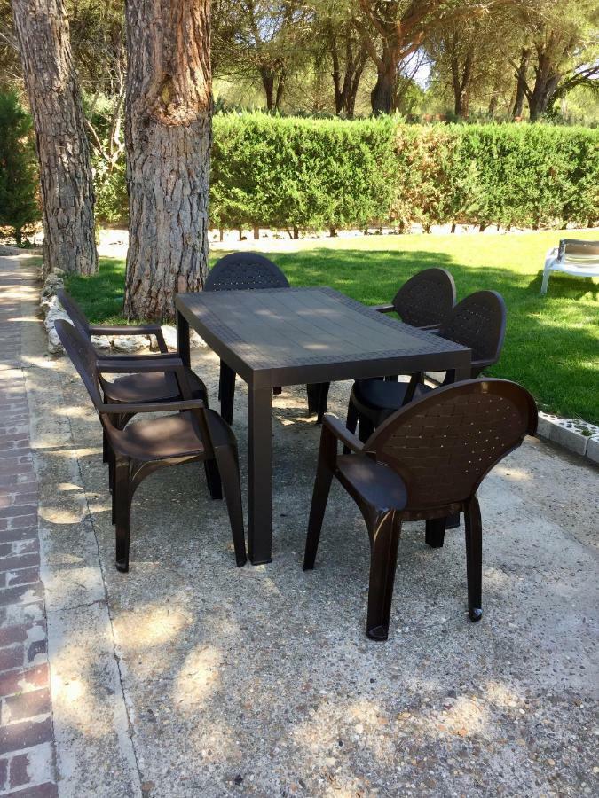 Chalet Medina Del Campo Entrepinares El Campillo  المظهر الخارجي الصورة